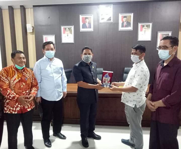 Ketua Komisi III Bersama Pimpinan DPRD Kunker terkait Bamus dan BK di DPRD Gowa